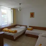Hrisi Pensiune
