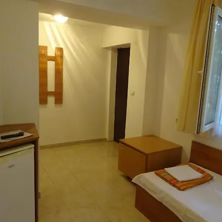 Hrisi Pensjonat Czernomorec
