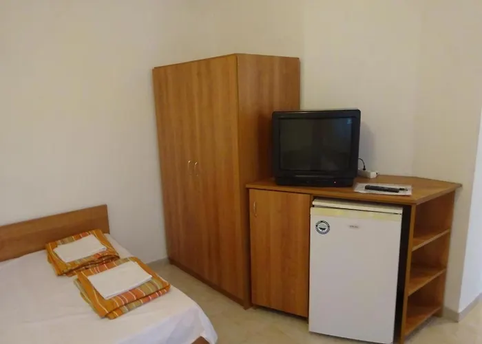 ゲストハウス Hrisi チェルノモレツ