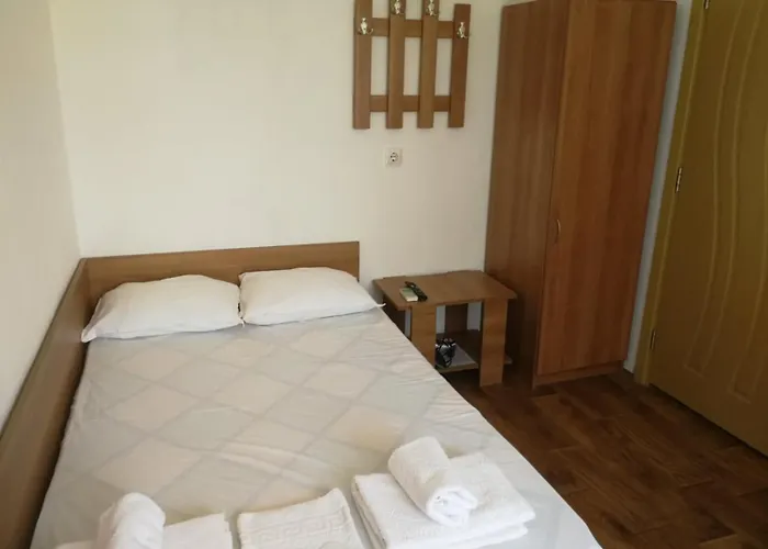 ゲストハウス Hrisi